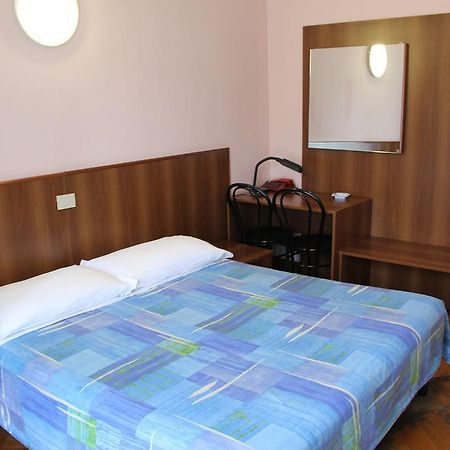 Hotel Rallye Milão Exterior foto